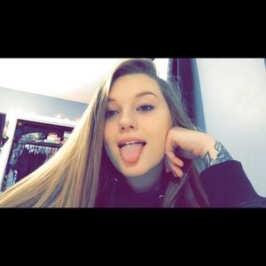 Meet your Posher, Madison